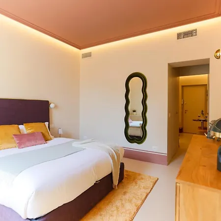 The Rent - Modern One-bedroom In The Lively Heart Of Brera Milan