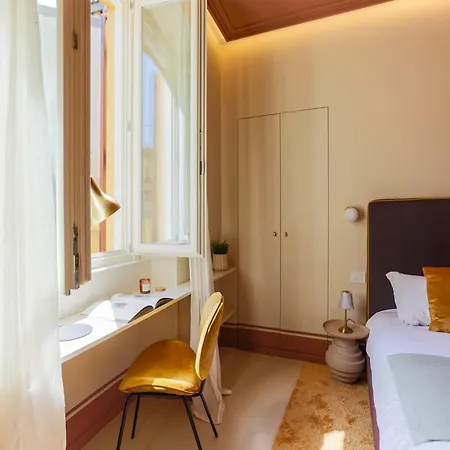 The Rent - Modern One-bedroom In The Lively Heart Of Brera Milan